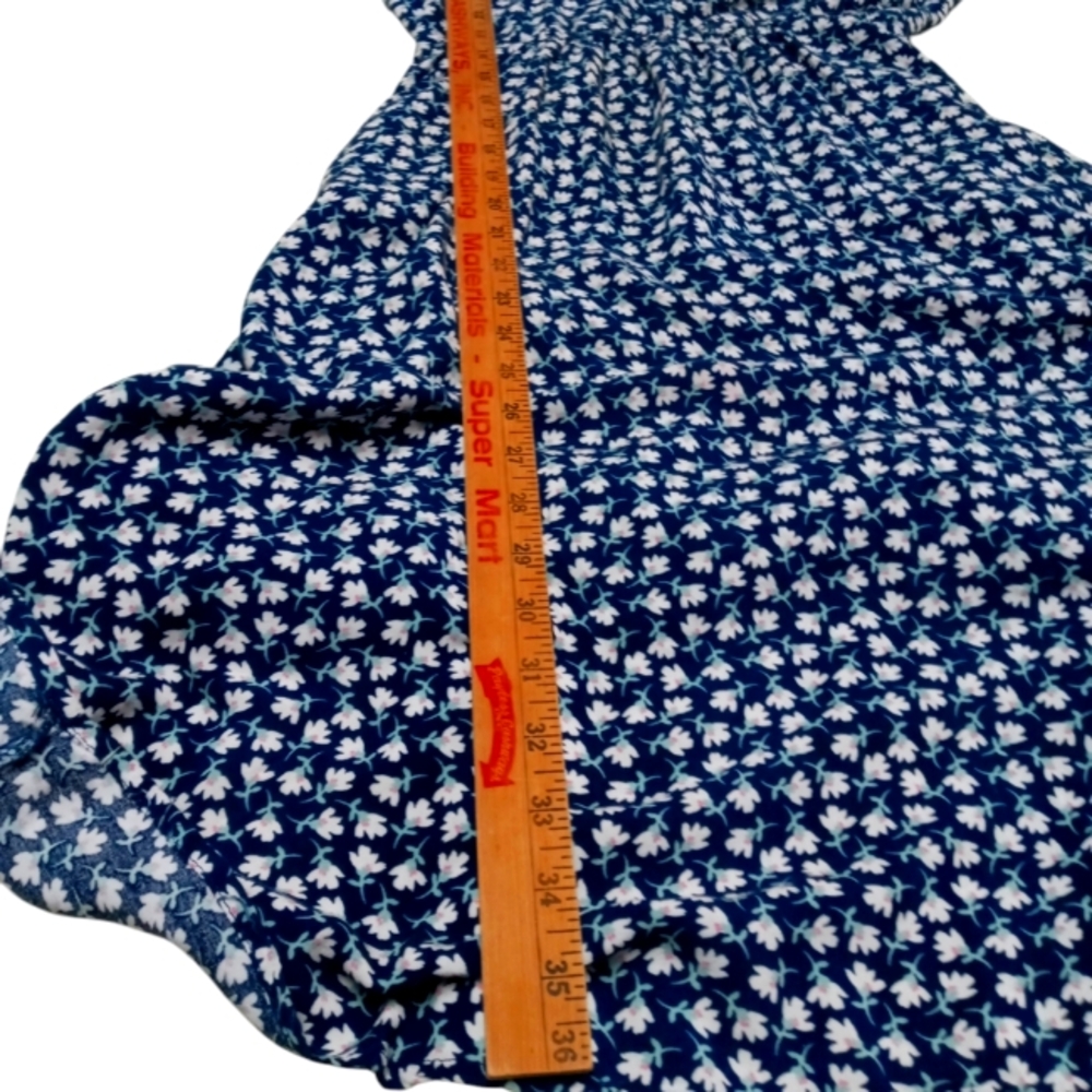 AUW Dress Size Large - Picture 7 of 9